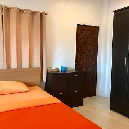 Hiranyika Cafe & Bed Pansiyon Koh Samui Dış mekan fotoğraf
