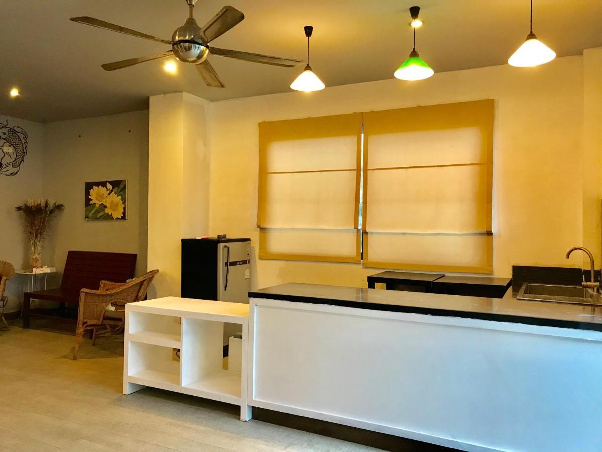 Hiranyika Cafe & Bed Pansiyon Koh Samui Dış mekan fotoğraf