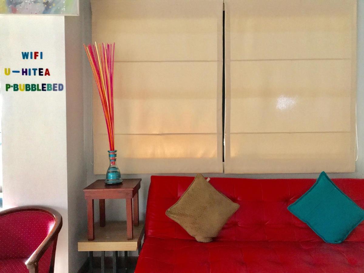 Hiranyika Cafe & Bed Pansiyon Koh Samui Dış mekan fotoğraf