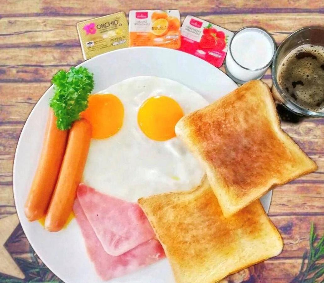Hiranyika Cafe & Bed Pansiyon Koh Samui Dış mekan fotoğraf