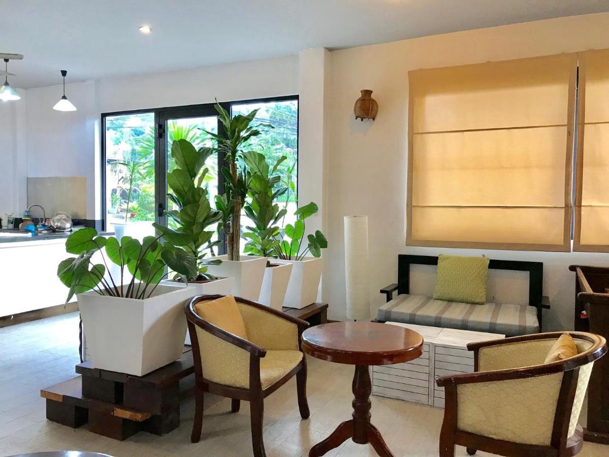 Hiranyika Cafe & Bed Pansiyon Koh Samui Dış mekan fotoğraf